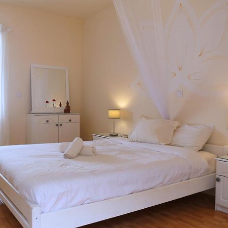 아디아 Kathys Island Retreat 아파트 호텔 외부 사진